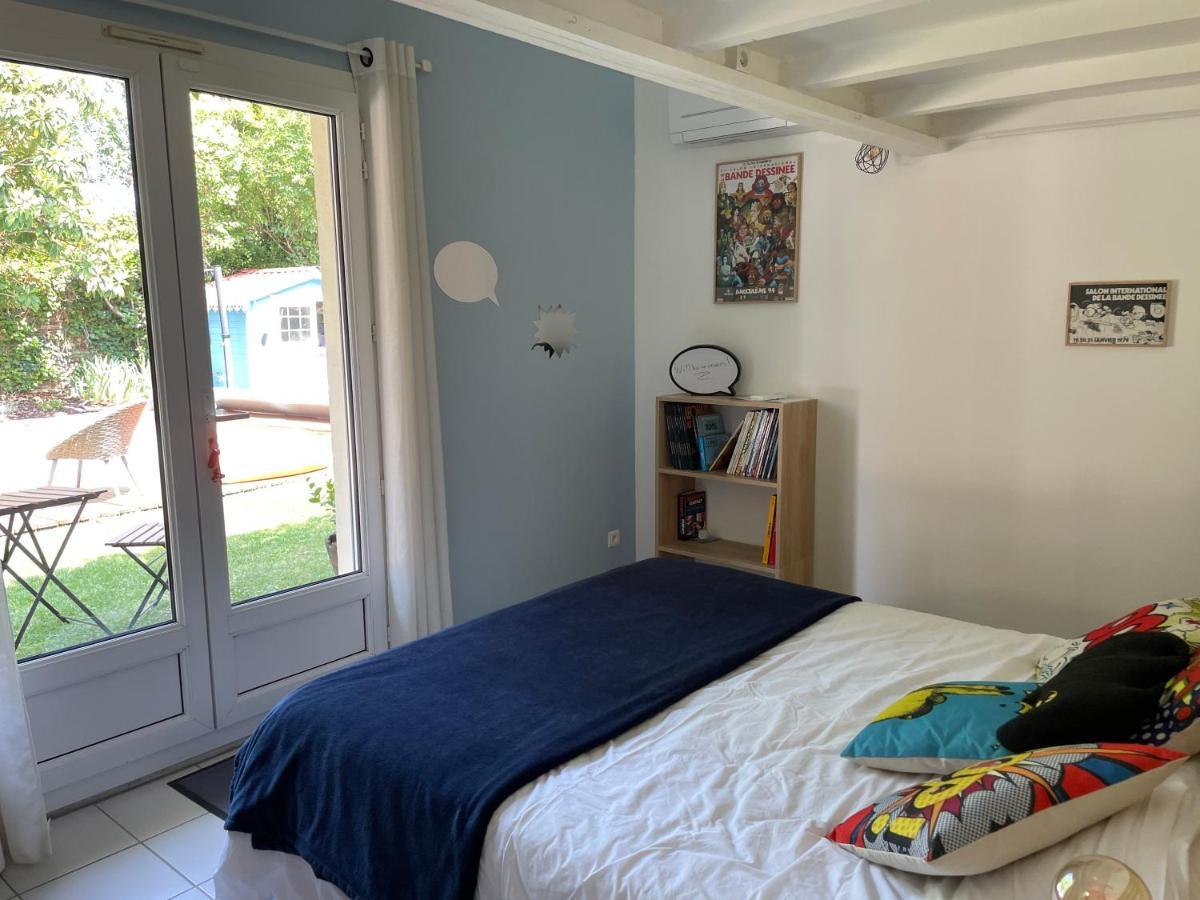 أنغوليم Merig'Home Chambre Bd Climatisee Dans Maison Avec Piscine Au Calme En Ville, Sdb & Toilettes Prives المظهر الخارجي الصورة